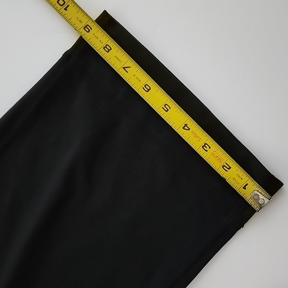 Lululemon Black Clam Digger Crop Pant 17" Inseam Stretch Yoga Athletic  Size 4 - Picture 12 of 12